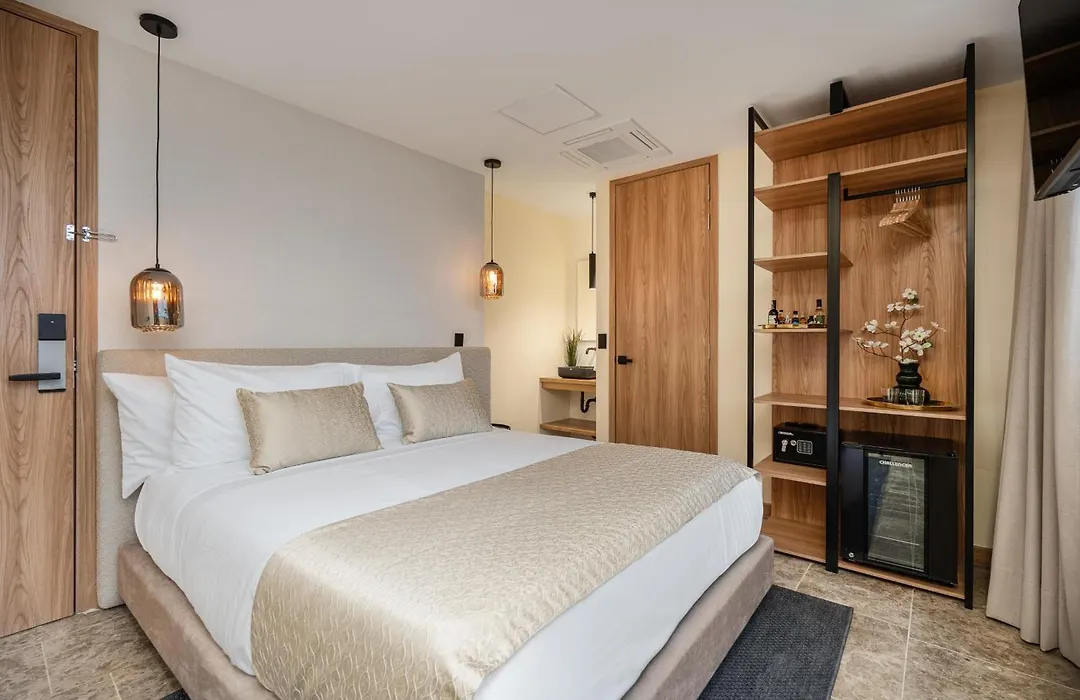 LIN Boutique Hotel by HOUSY HOST-1